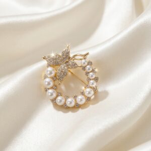 Elegant Golden Brooch